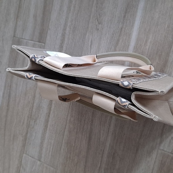 NWT Chloe Small Woody tote - Picture 5 of 16